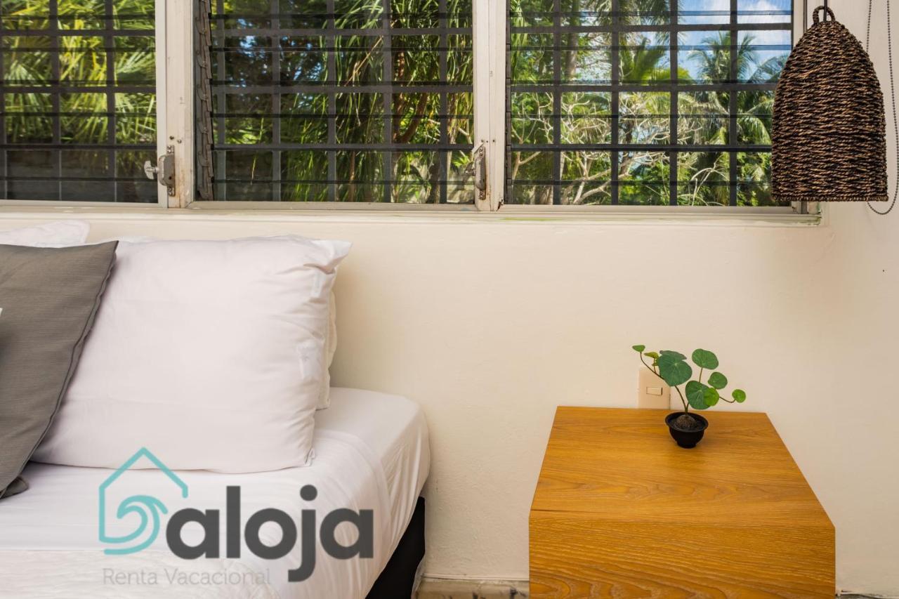 Villa Xtohil With Private Access To The Magic 7 Colors Lagoon Bacalar Dış mekan fotoğraf