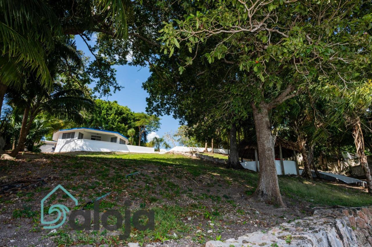 Villa Xtohil With Private Access To The Magic 7 Colors Lagoon Bacalar Dış mekan fotoğraf
