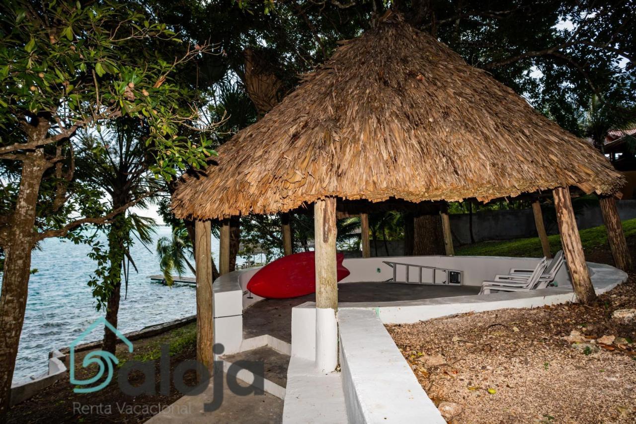 Villa Xtohil With Private Access To The Magic 7 Colors Lagoon Bacalar Dış mekan fotoğraf