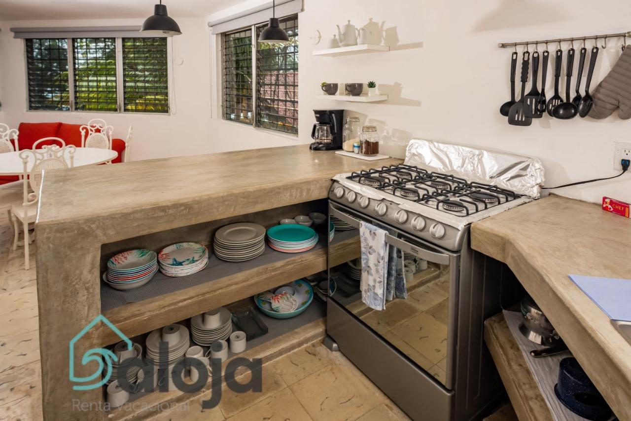 Villa Xtohil With Private Access To The Magic 7 Colors Lagoon Bacalar Dış mekan fotoğraf